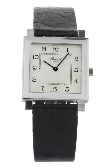 Chopard Classic Hand-Wound Timepiece in Polished Gold